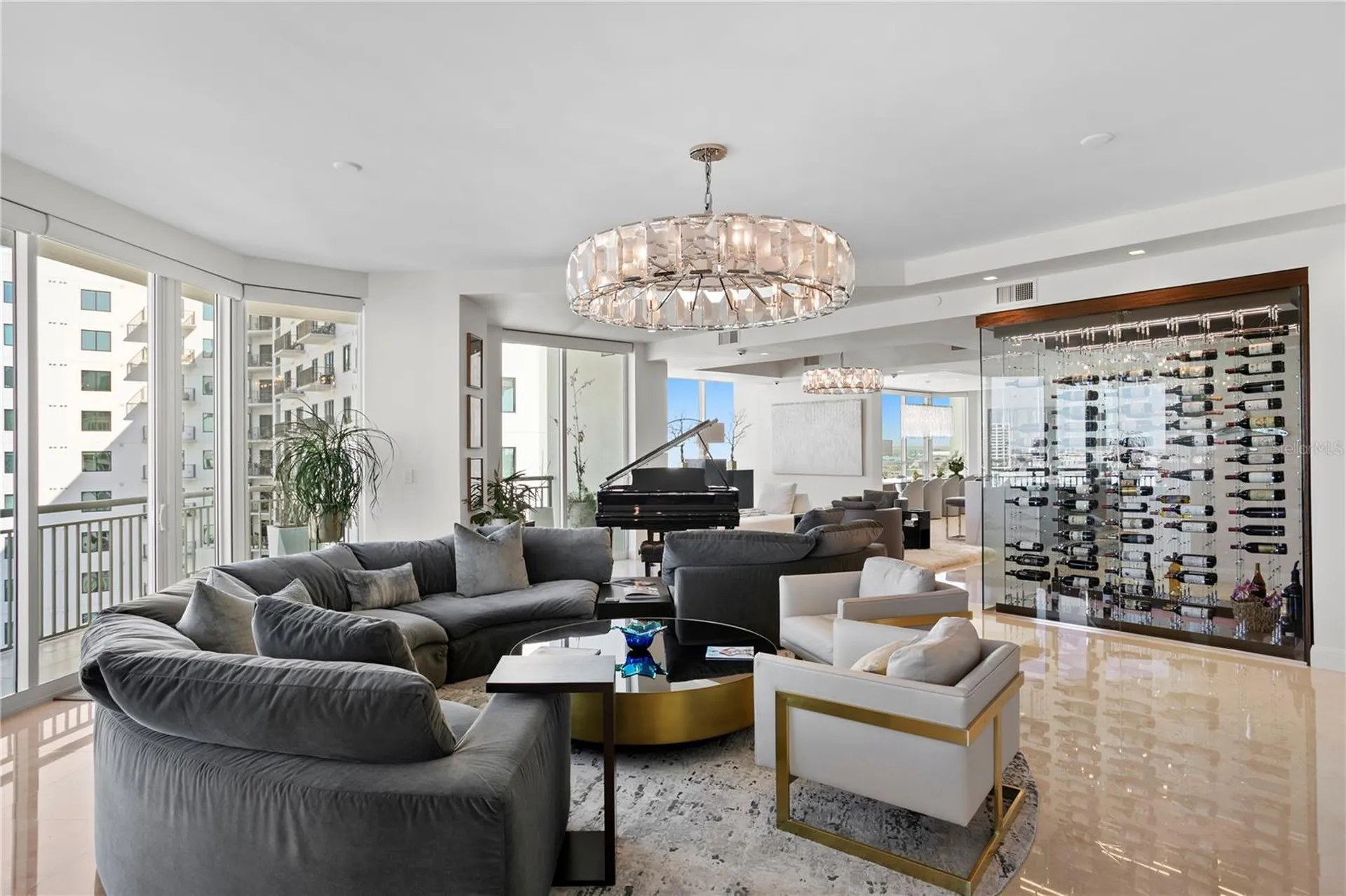 450 Knights Run Avenue Tampa FL 33602