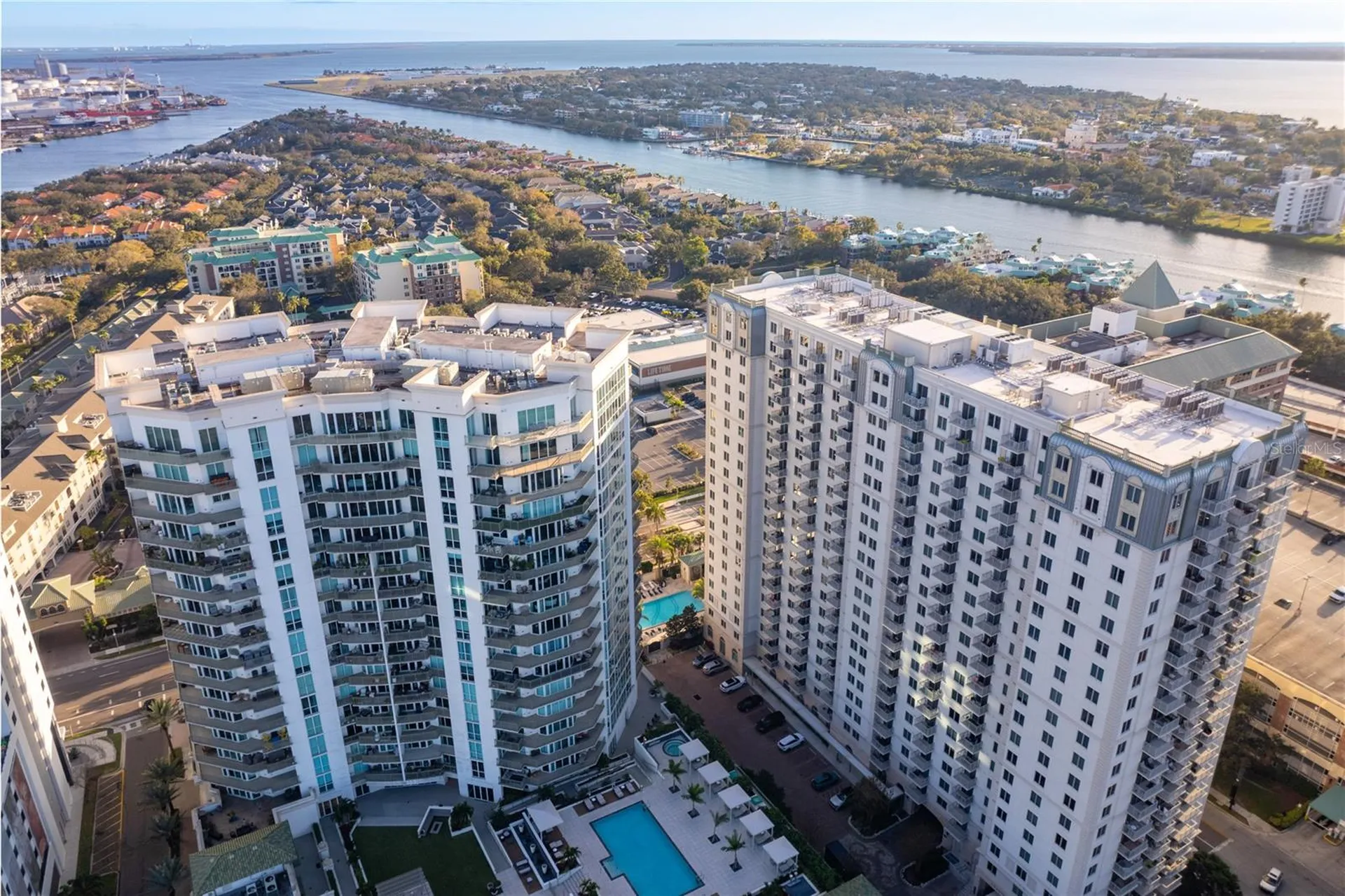 450 Knights Run Avenue Tampa FL 33602