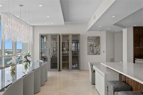 450 Knights Run Avenue Tampa FL 33602
