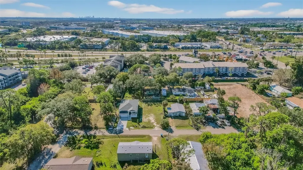 3242 Roxborough Avenue Clearwater FL 33762