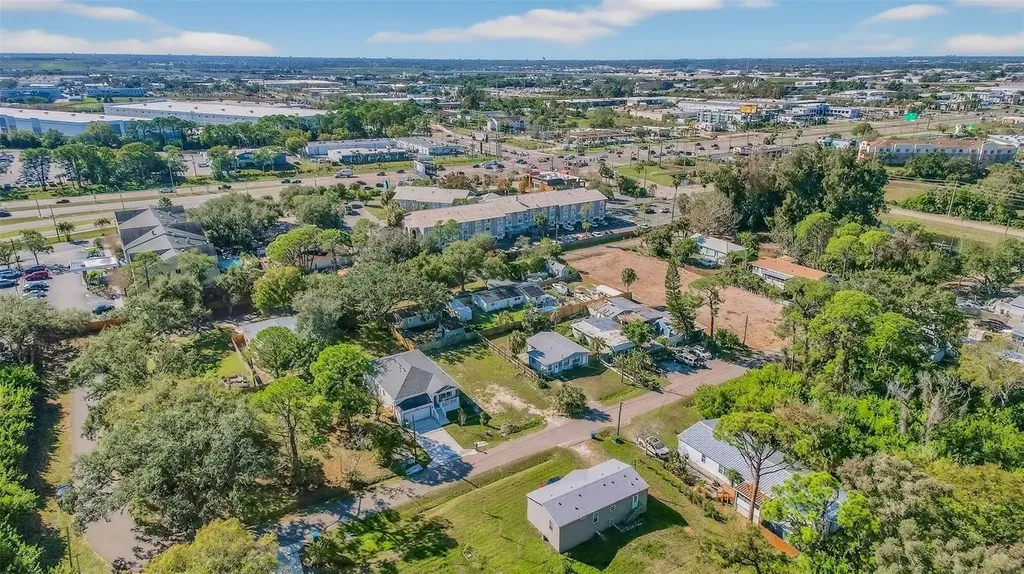 3242 Roxborough Avenue Clearwater FL 33762