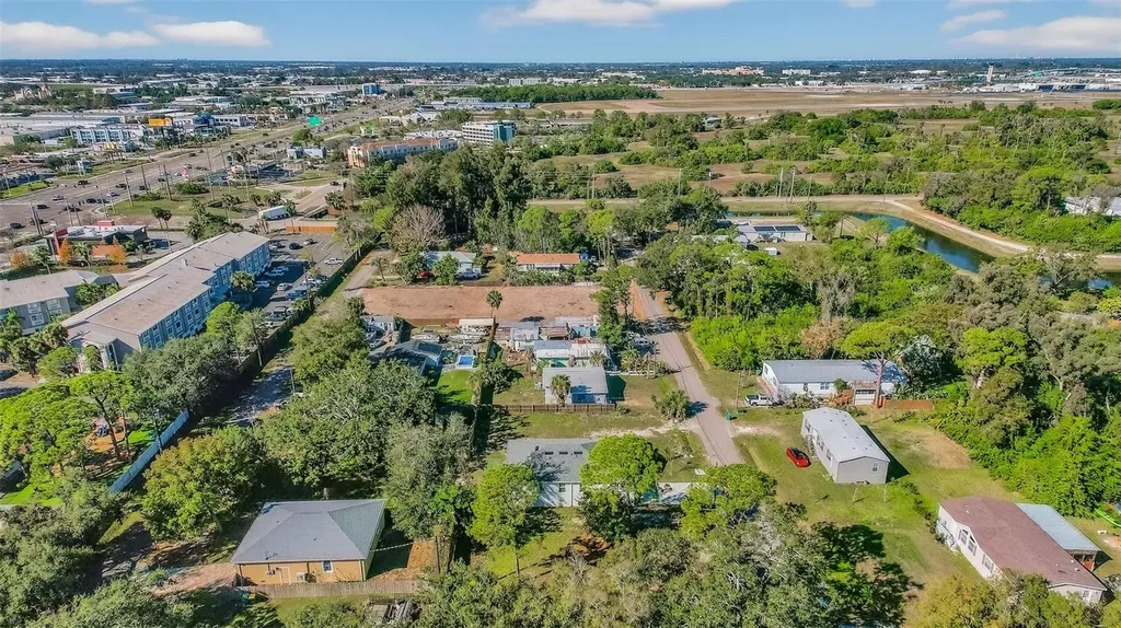 3242 Roxborough Avenue Clearwater FL 33762