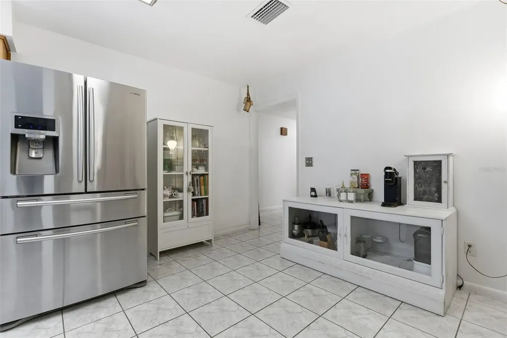 2019 W Jorome Drive Tampa FL 33612