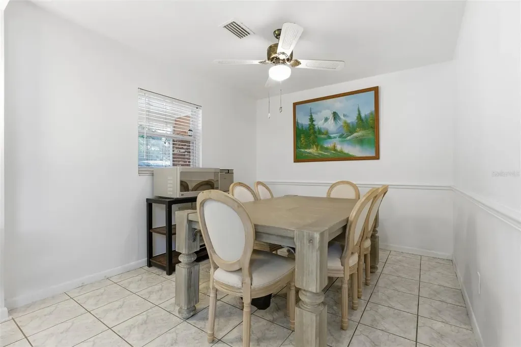 2019 W Jorome Drive Tampa FL 33612