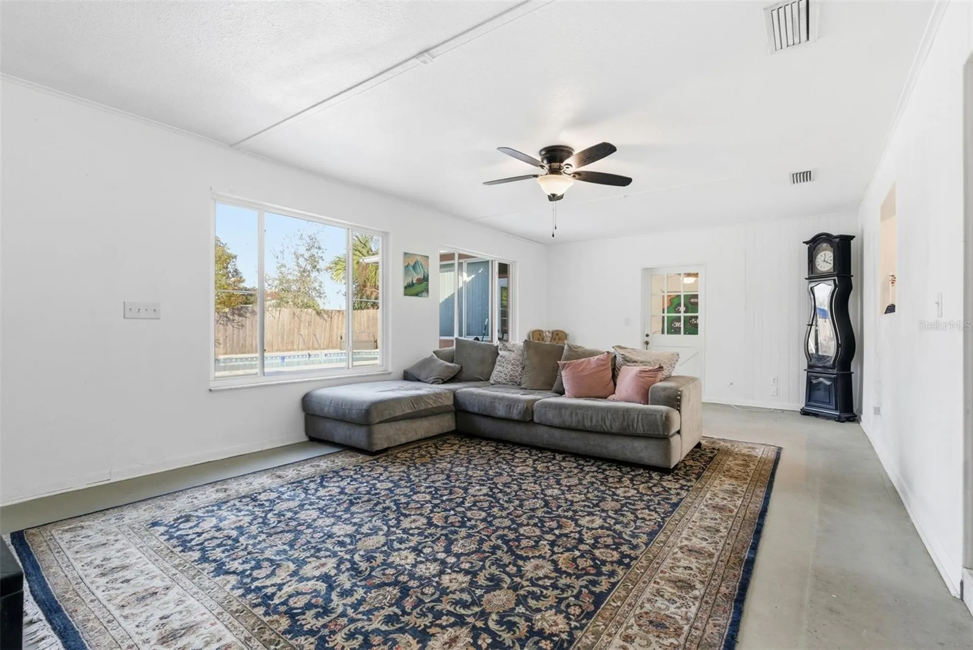 2019 W Jorome Drive Tampa FL 33612