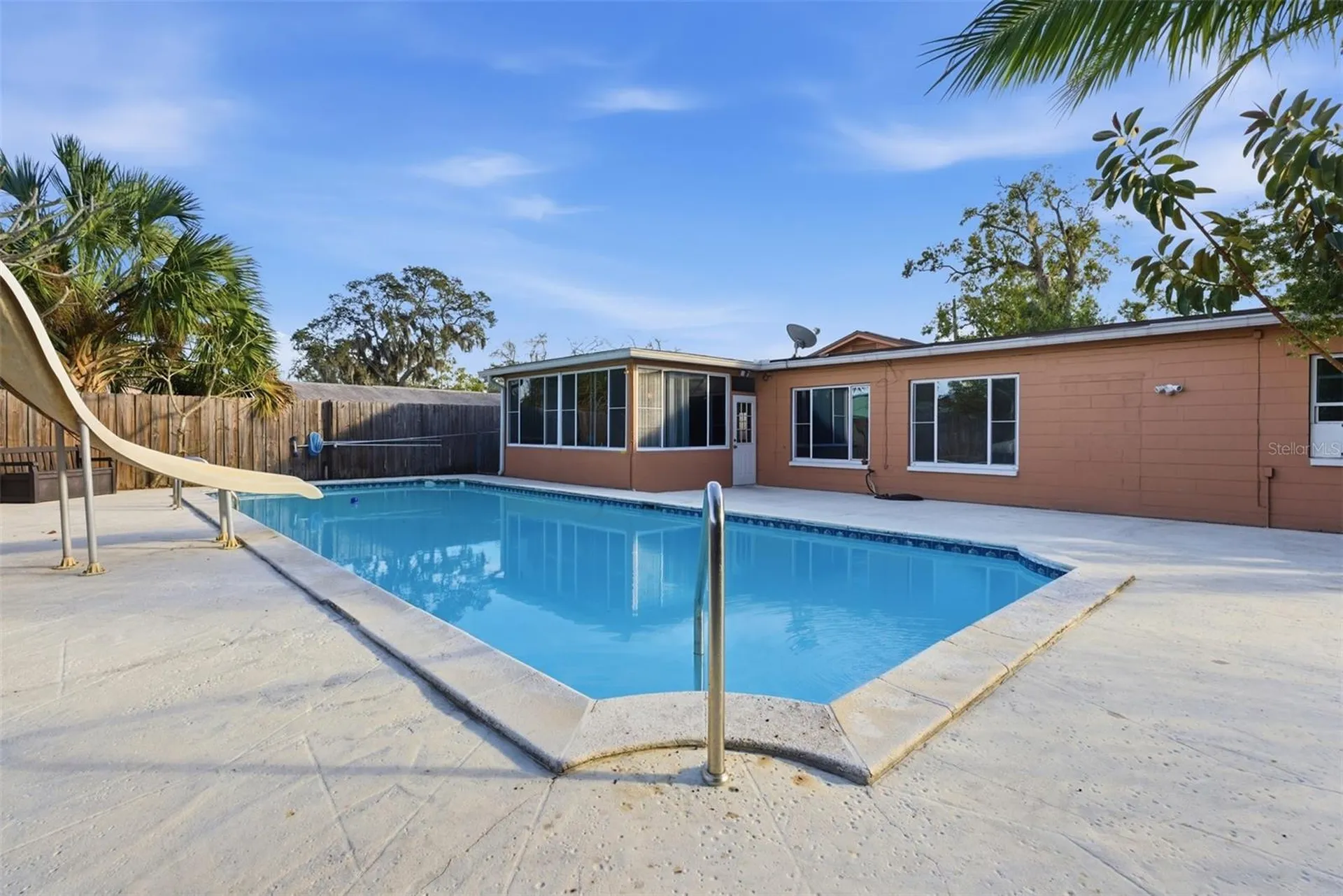 2019 W Jorome Drive Tampa FL 33612