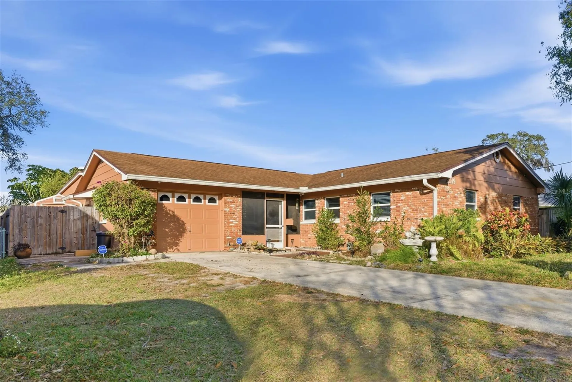 2019 W Jorome Drive Tampa FL 33612