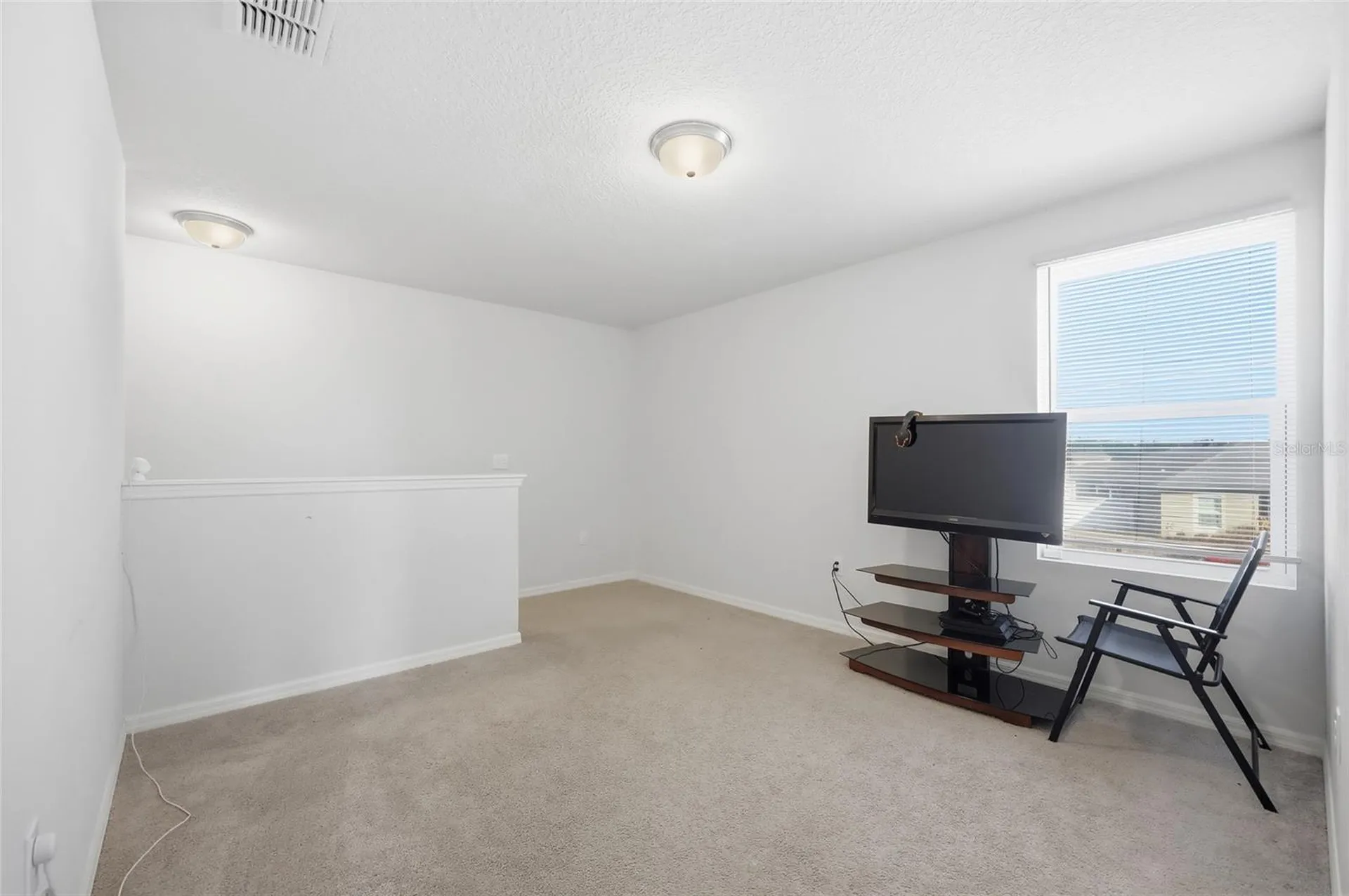 133 Violet Court Kissimmee FL 34759