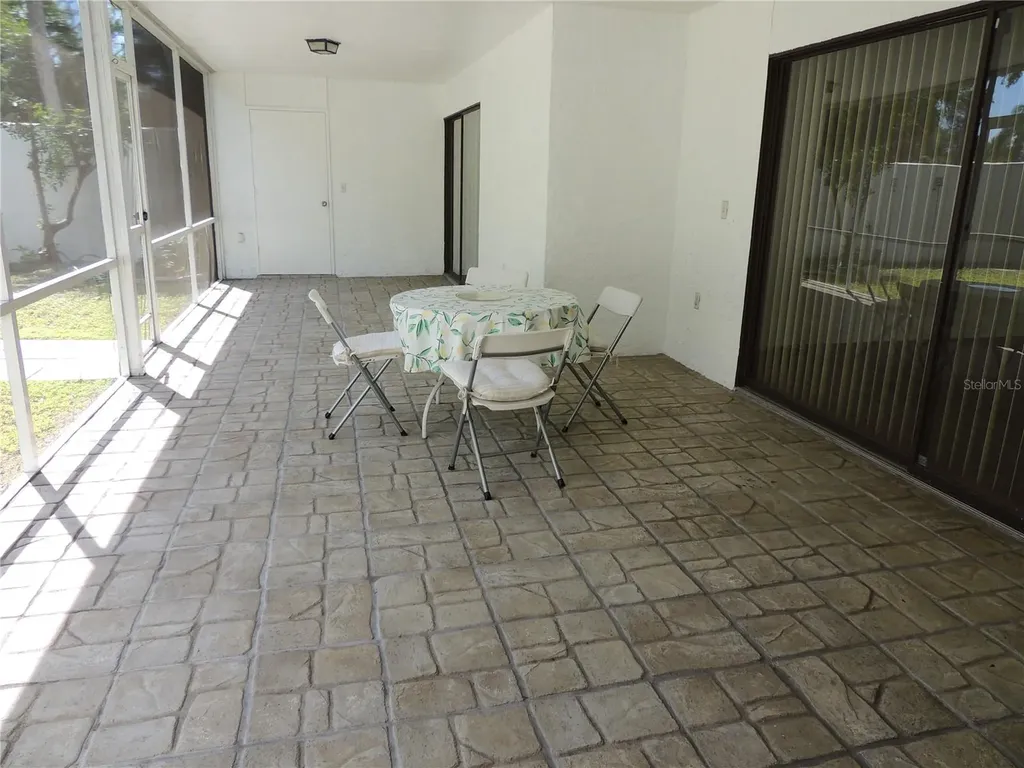 324 Timberlake Drive Bradenton FL 34210