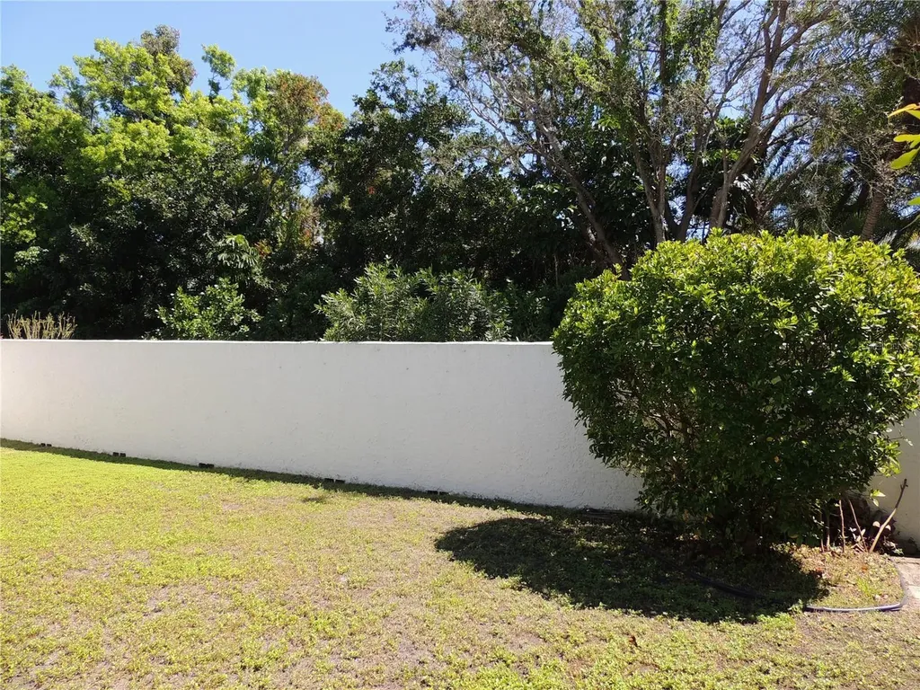 324 Timberlake Drive Bradenton FL 34210