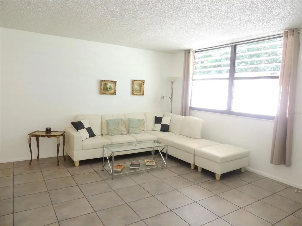 324 Timberlake Drive Bradenton FL 34210