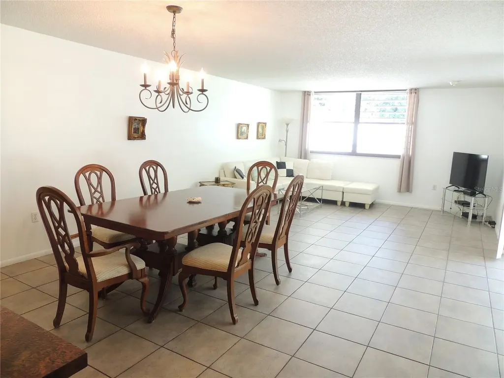 324 Timberlake Drive Bradenton FL 34210