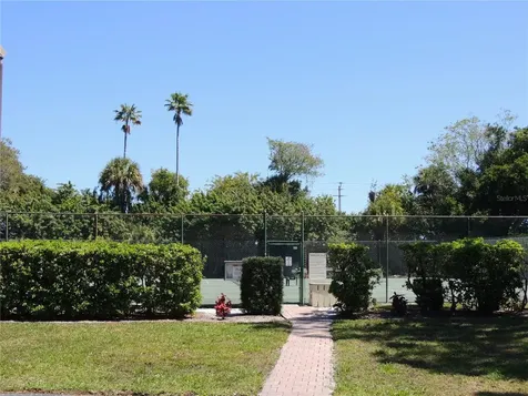 324 Timberlake Drive Bradenton FL 34210