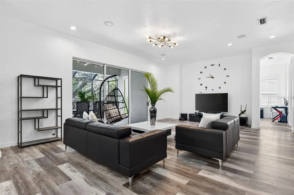 8111 Santa Rosa Court Sarasota FL 34243
