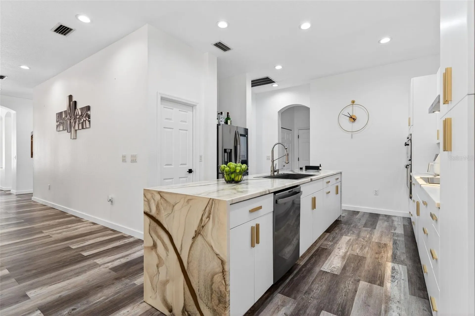 8111 Santa Rosa Court Sarasota FL 34243