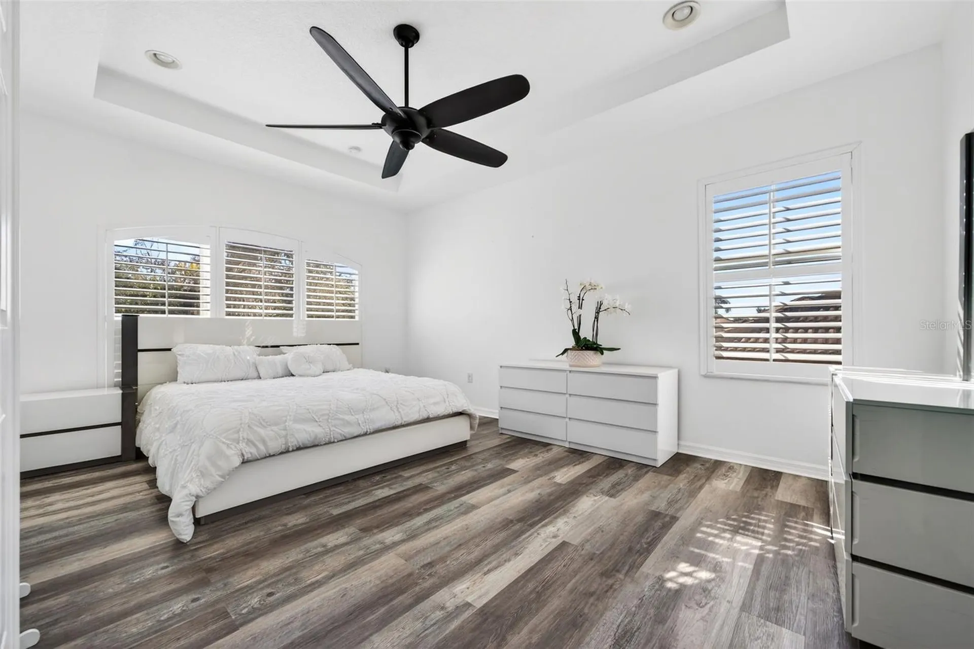 8111 Santa Rosa Court Sarasota FL 34243