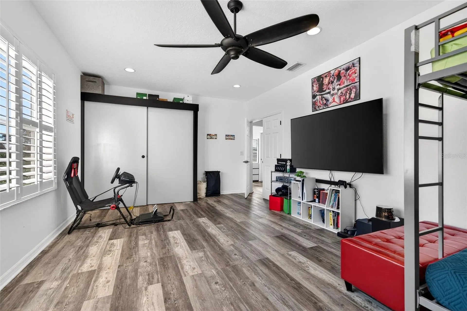 8111 Santa Rosa Court Sarasota FL 34243
