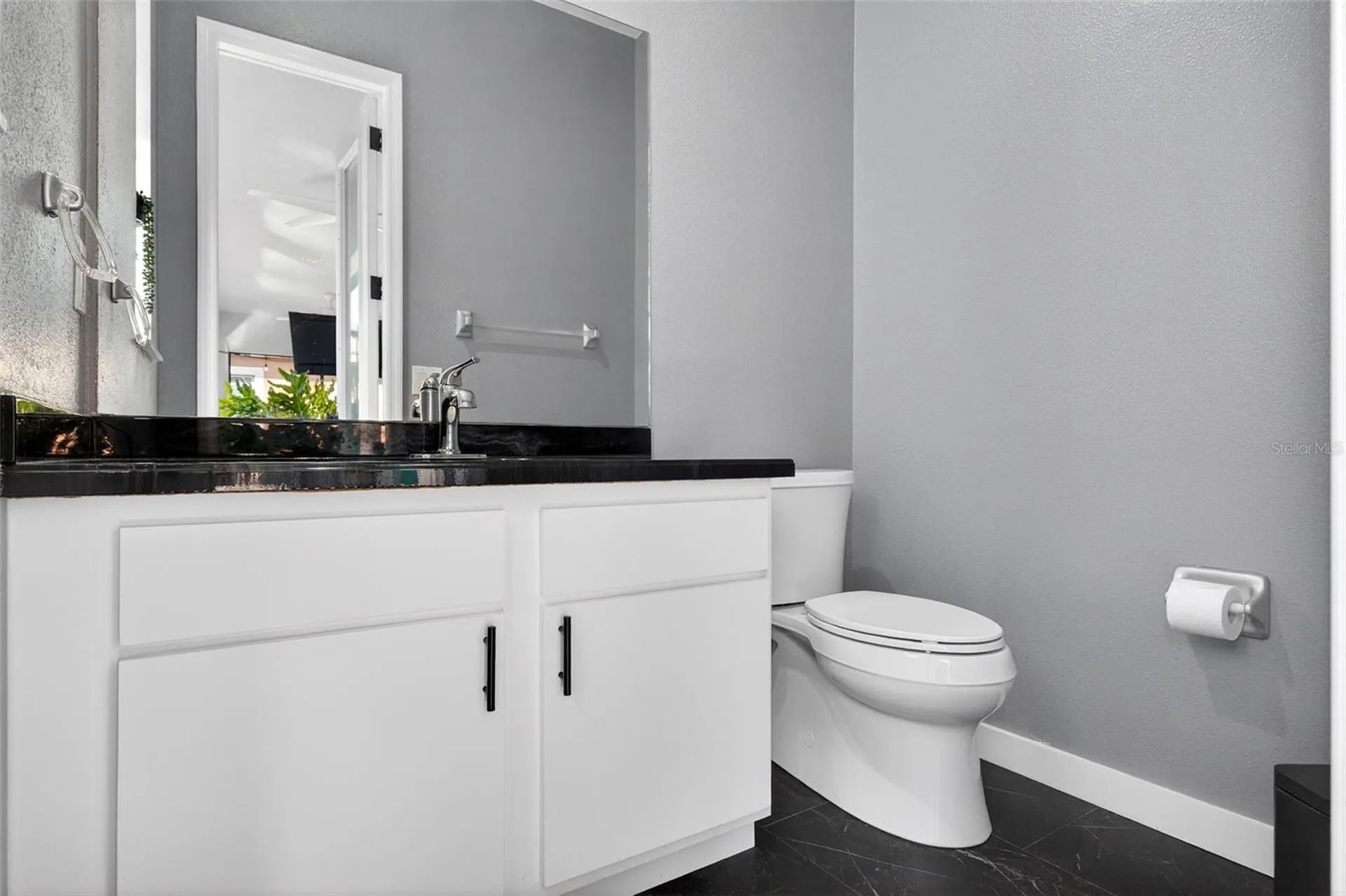 8111 Santa Rosa Court Sarasota FL 34243