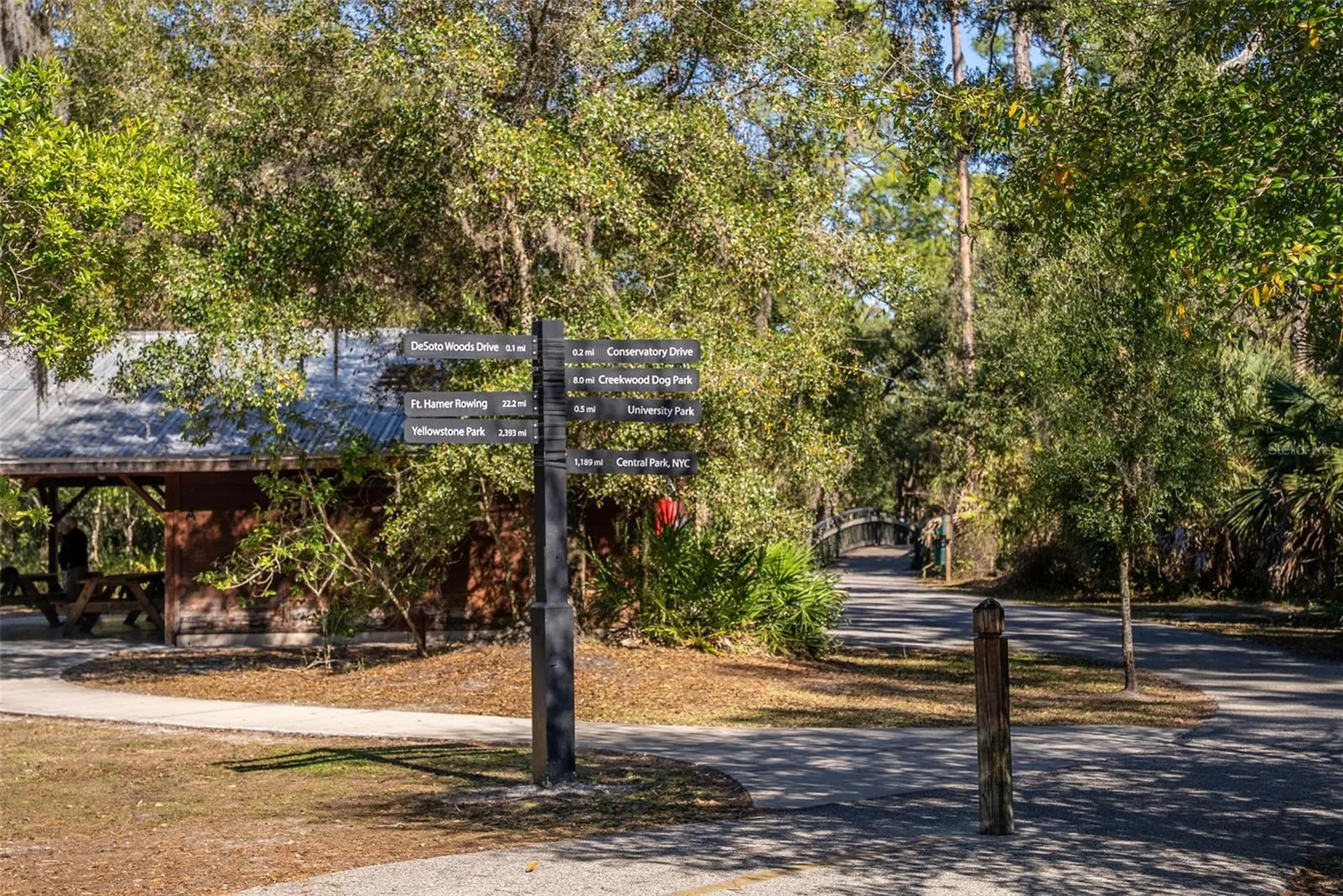 8111 Santa Rosa Court Sarasota FL 34243