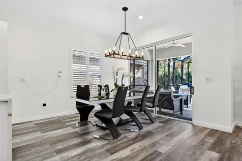 8111 Santa Rosa Court Sarasota FL 34243