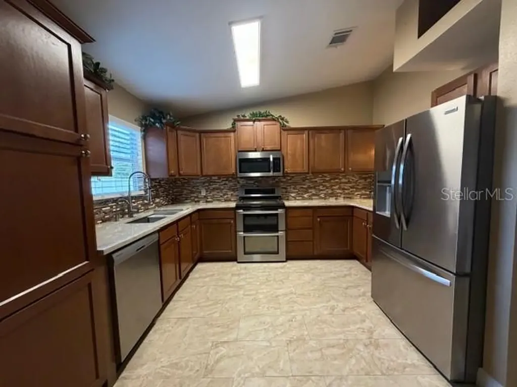 667 Jaguar Court Kissimmee FL 34759