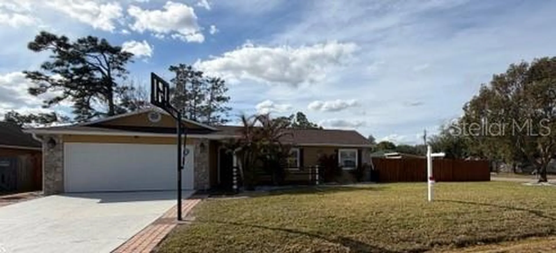 667 Jaguar Court Kissimmee FL 34759