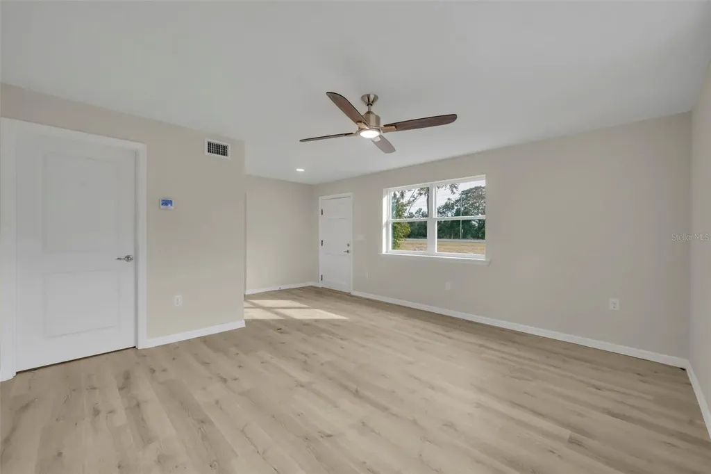 31201 Merry Road Tavares FL 32778