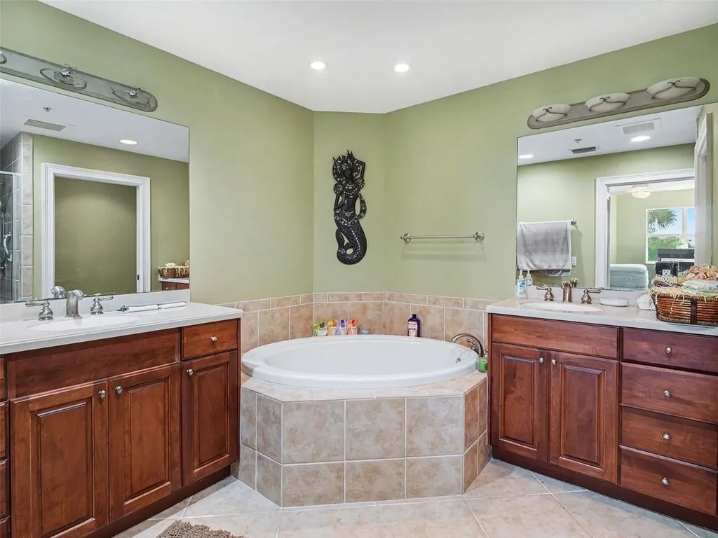 611 Riviera Dunes Way Palmetto FL 34221