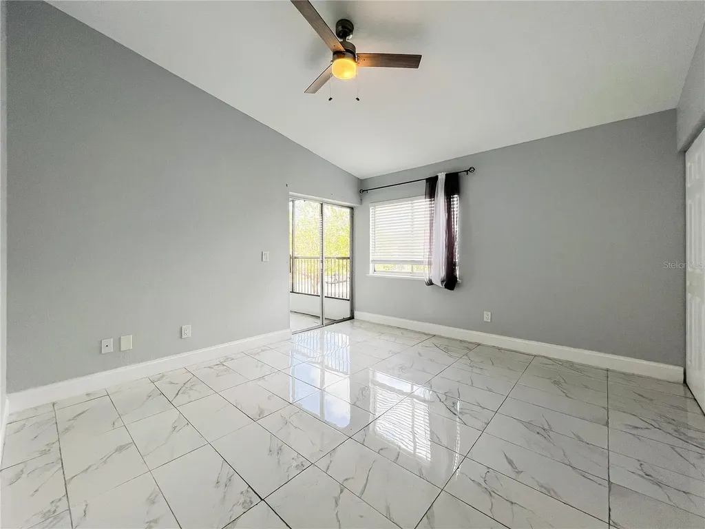 2482 Lakeway Branch Drive Orlando FL 32839