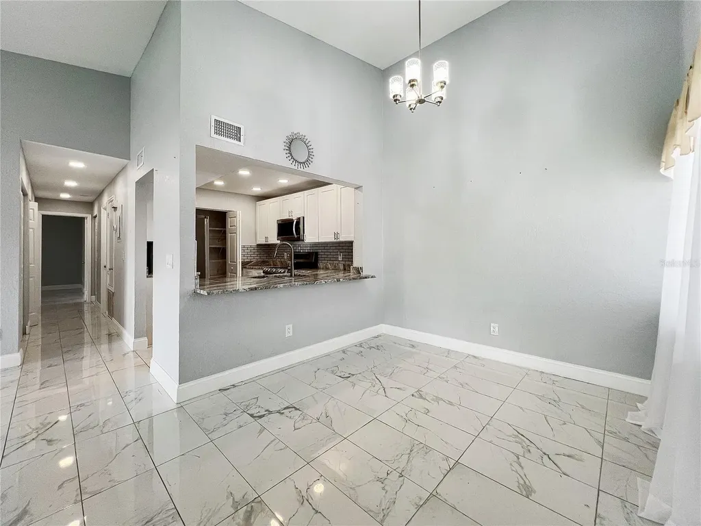 2482 Lakeway Branch Drive Orlando FL 32839