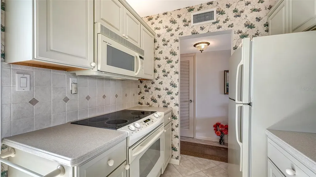 777 John Ringling Boulevard Sarasota FL 34236