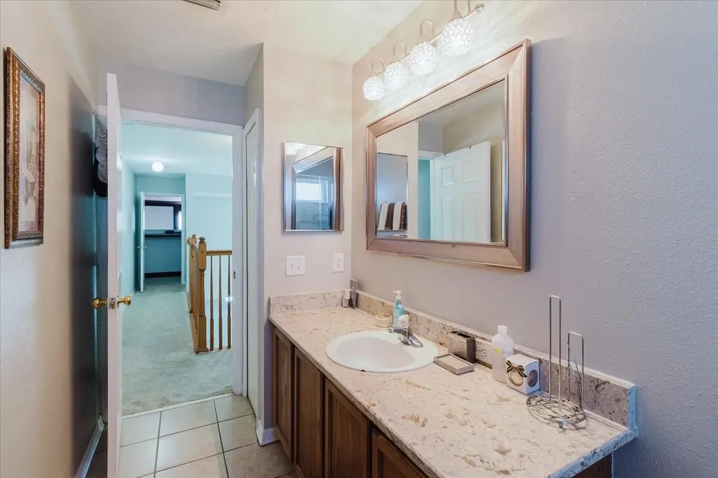 2717 Avon River Drive Valrico FL 33596