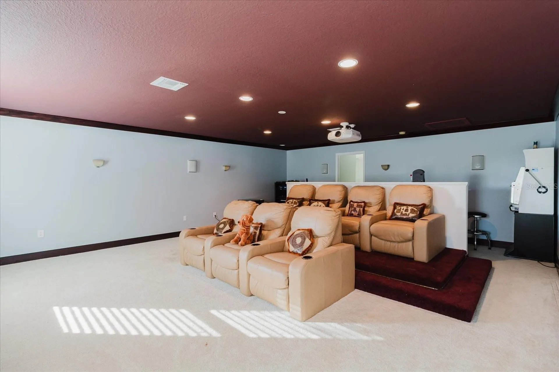 2717 Avon River Drive Valrico FL 33596