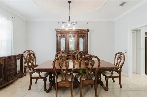 2717 Avon River Drive Valrico FL 33596