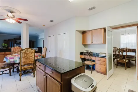2717 Avon River Drive Valrico FL 33596