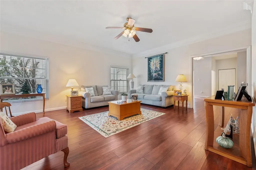 11606 Peach Grove Lane Orlando FL 32821