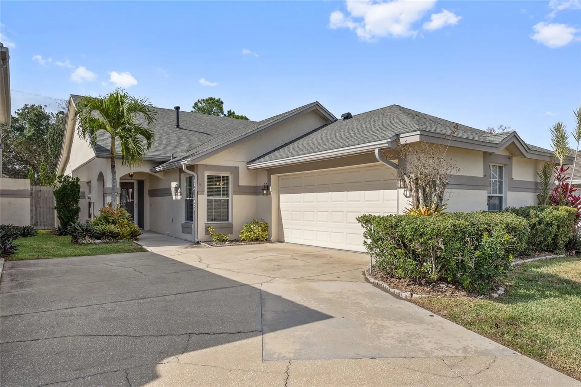 11606 Peach Grove Lane Orlando FL 32821