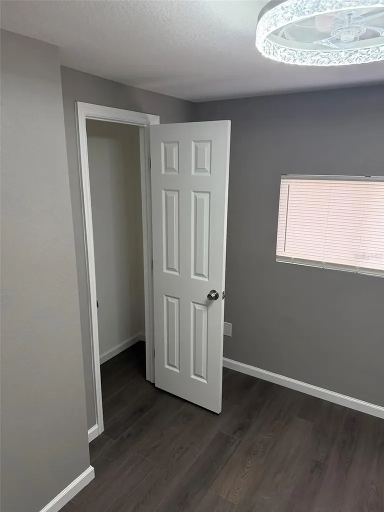 9860 5th Avenue Orlando FL 32824