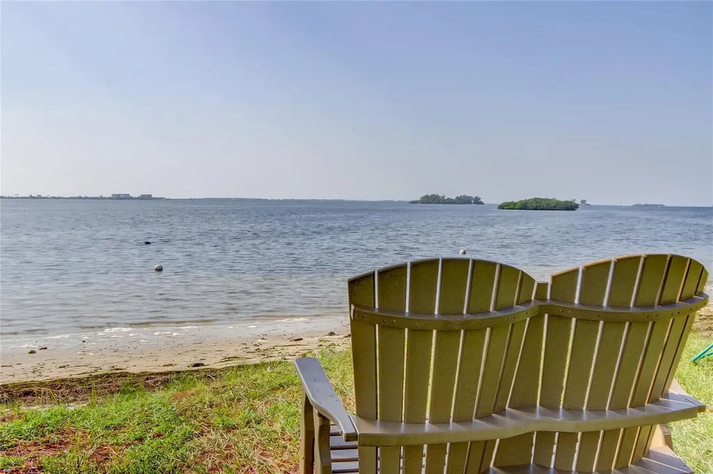 2700 Bayshore Boulevard Dunedin FL 34698