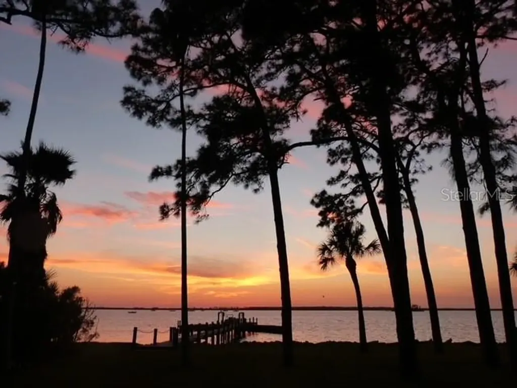 2700 Bayshore Boulevard Dunedin FL 34698