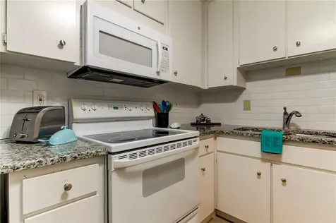 2700 Bayshore Boulevard Dunedin FL 34698
