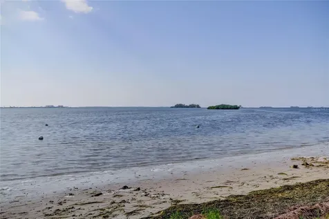 2700 Bayshore Boulevard Dunedin FL 34698