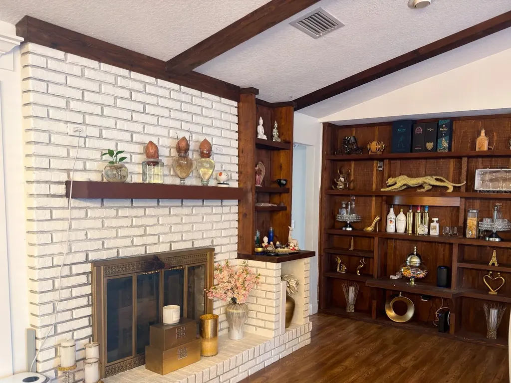 2426 Gresham Drive Orlando FL 32807