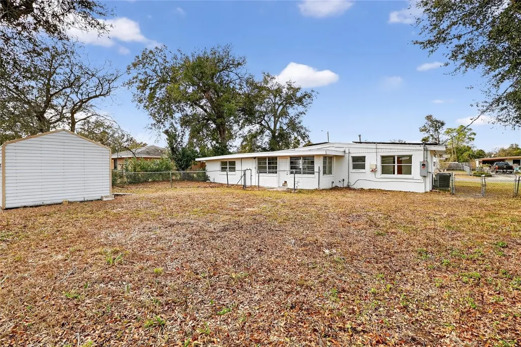 1319 Hillcrest Drive Daytona Beach FL 32114