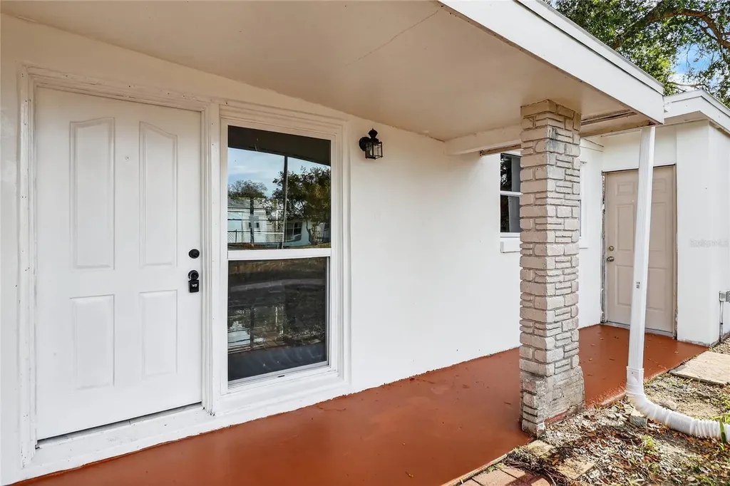 1319 Hillcrest Drive Daytona Beach FL 32114