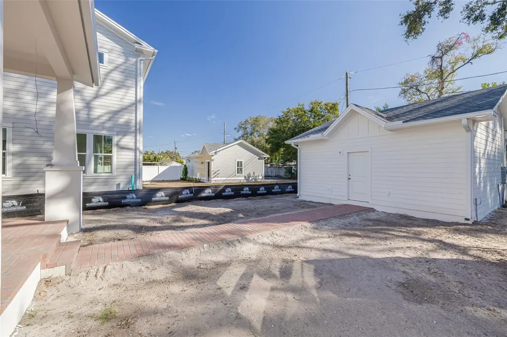 4828 17th Avenue N St Petersburg FL 33713