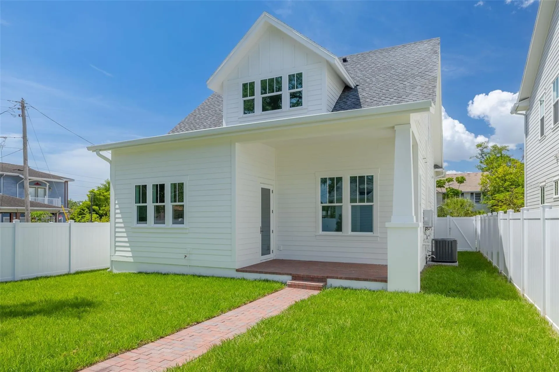 4828 17th Avenue N St Petersburg FL 33713