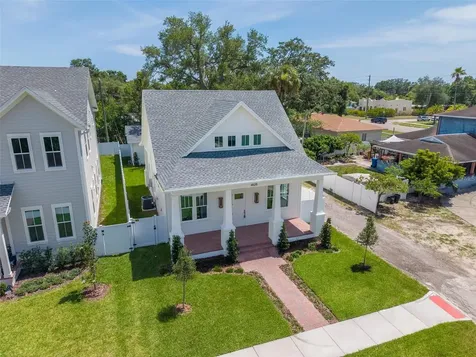 4828 17th Avenue N St Petersburg FL 33713