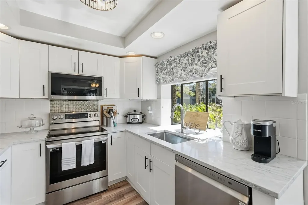 3024 Landmark Boulevard Palm Harbor FL 34684