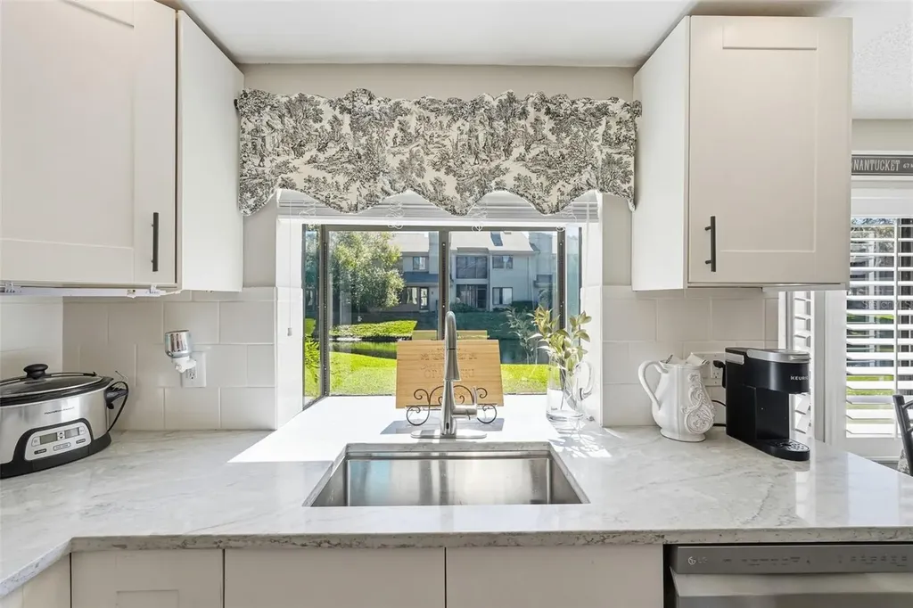 3024 Landmark Boulevard Palm Harbor FL 34684